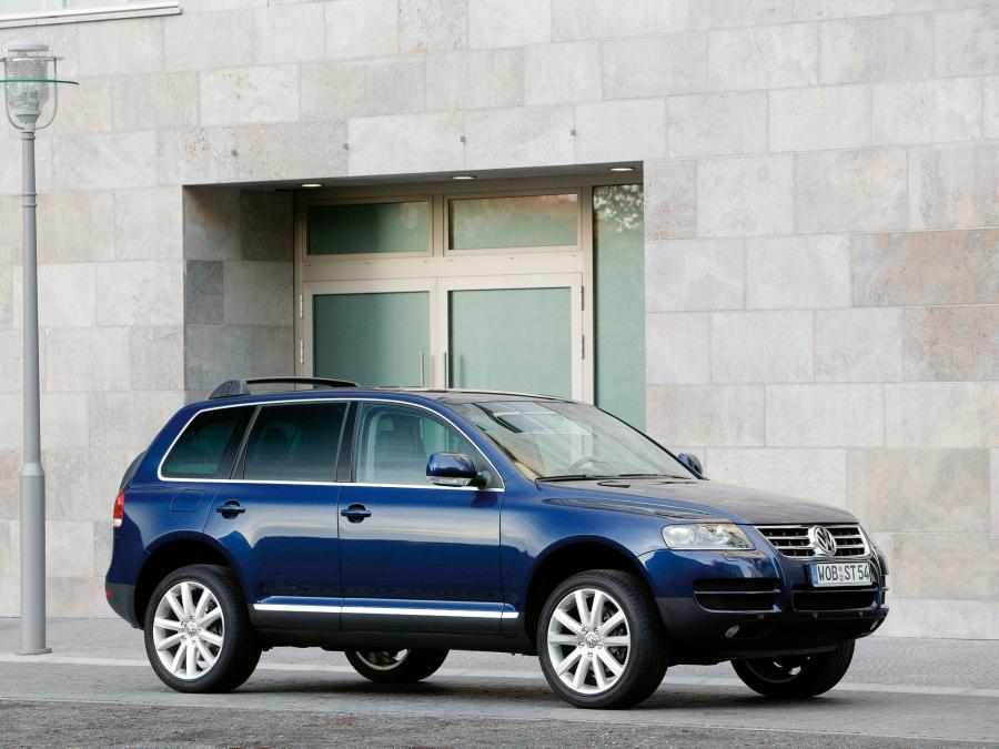  Volkswagen Touareg V6 TDi 2004 года  (фото 1 из 9)